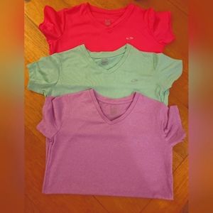 Sold LOT OF GIRLS DUO DRY CHAMPION SHIRTS SIZE XL 14-16